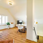 Kim 4 Apartment